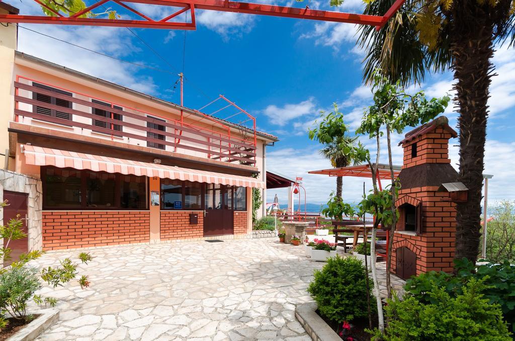Apartment Zorka Medveja Zewnętrze zdjęcie